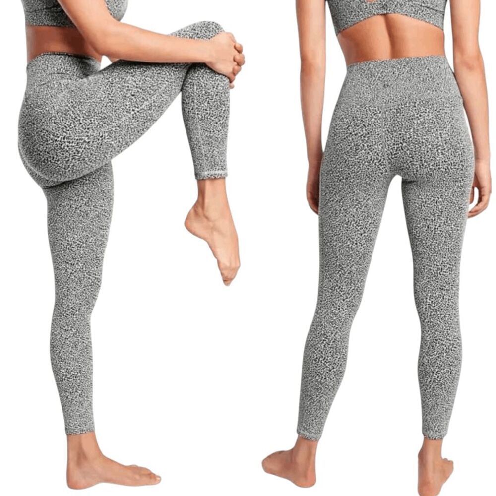ATHLETA Salutation Stash II Textured Tight Size Small
